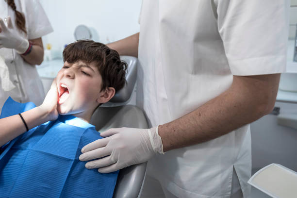 Best Emergency Tooth Extraction  in Montello, WI
